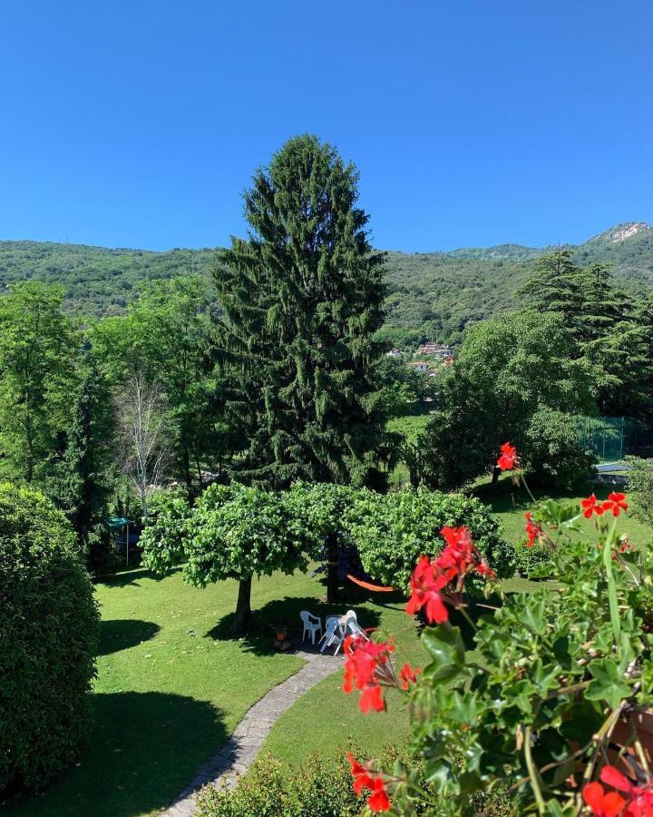 B&B Il Tempo Del Sogno Con Cani E Gatti Pet&Breakfast Baveno Bagian luar foto